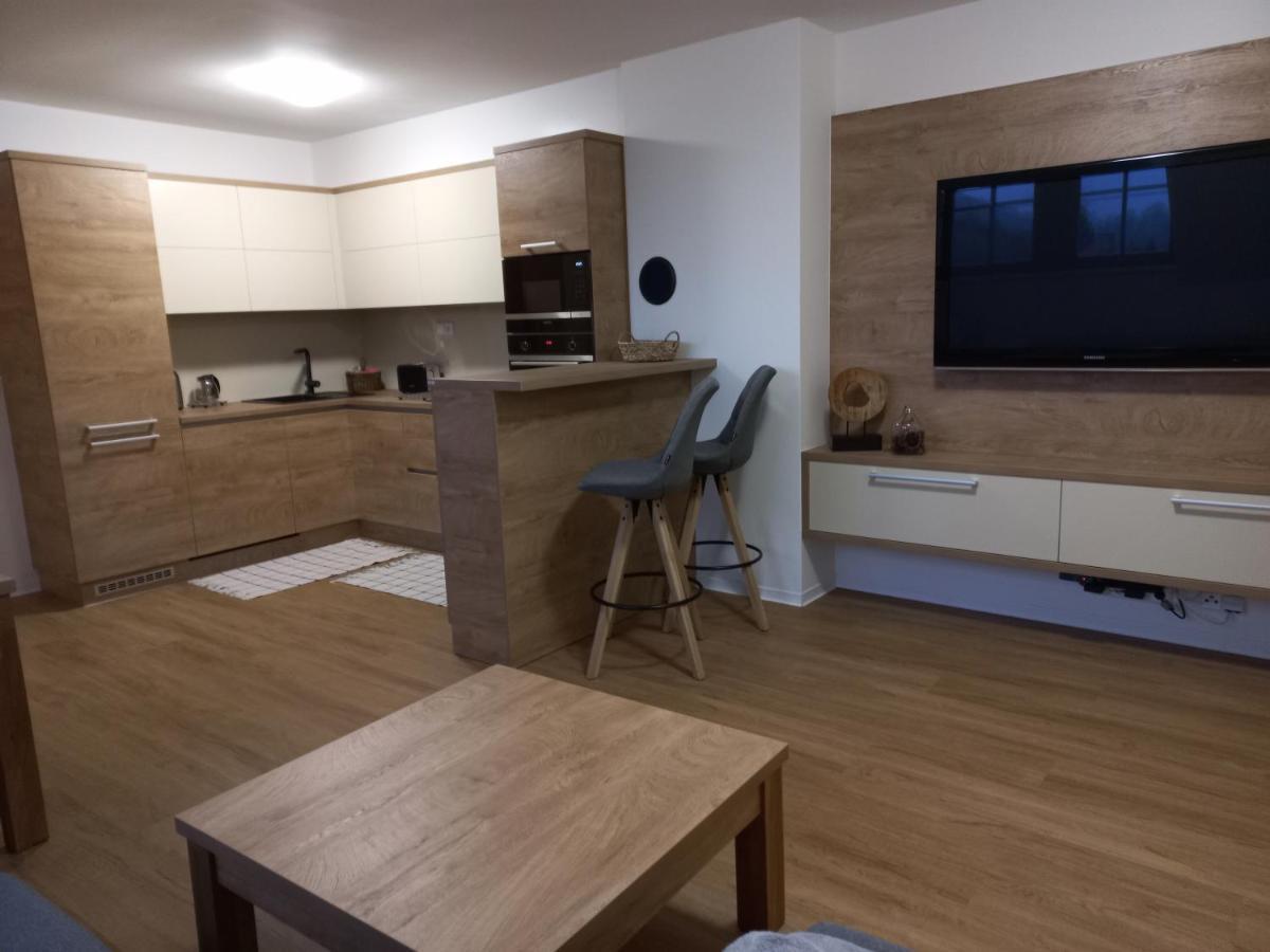 Apartman Acko Polansky Dvur - Velké Karlovice Εξωτερικό φωτογραφία
